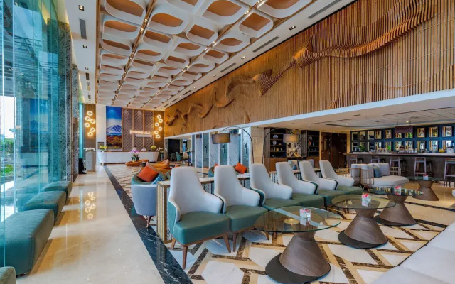 Peninsula  Danang