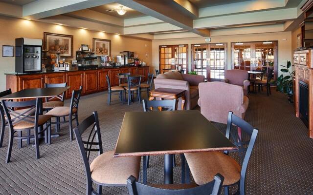 Franklin Inn and Suites