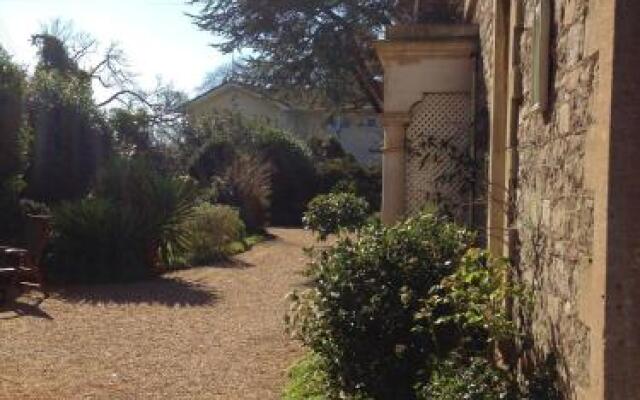 Hollybank Bed  Breakfast