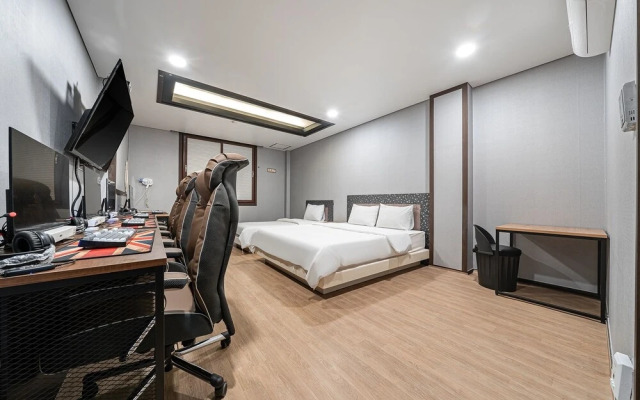Ansan Hotel Dome
