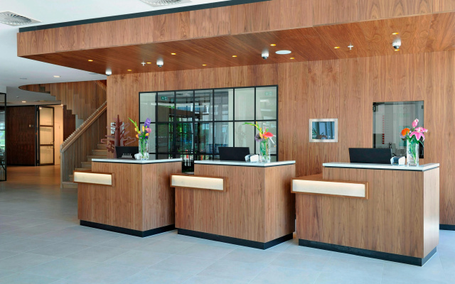 Courtyard by Marriott Amsterdam Arena Atlas Hotel - Image 2
