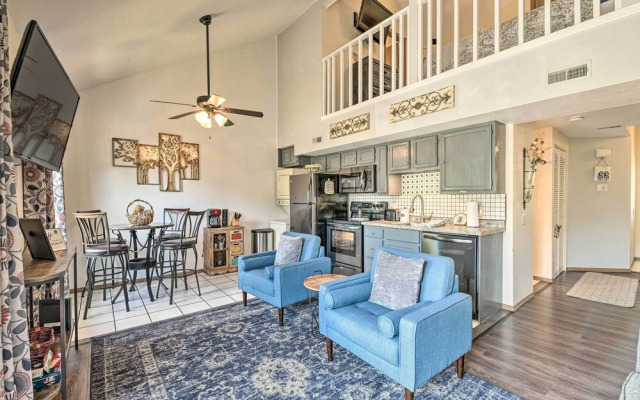 Cozy & Convenient Branson Condo w/ Balcony!