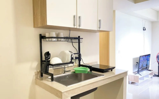 Restful And Simply Look 2Br Meikarta Apartment