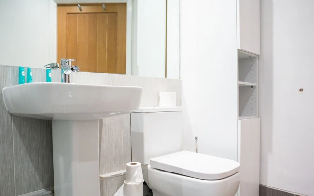 The Pinnacle by Jim Paul Apartments