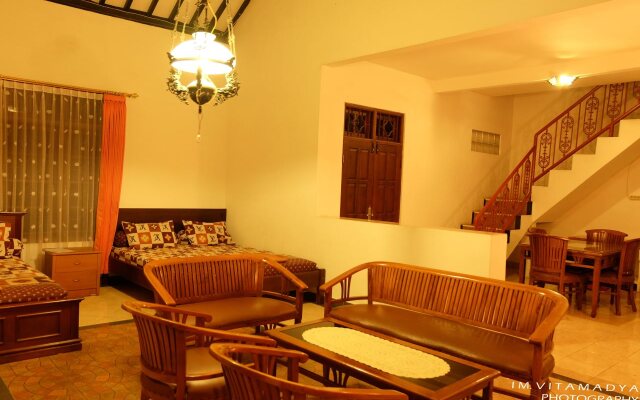 Sari Homestay