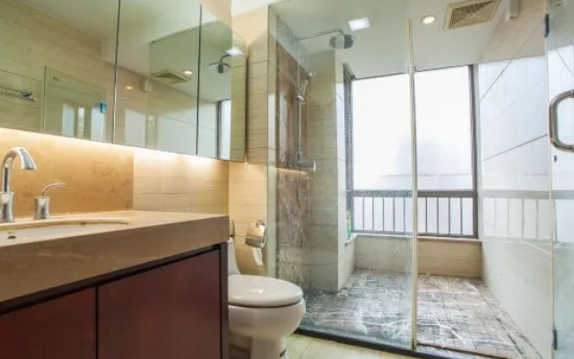 Qianfang Apartment – Bathroom – Nanning