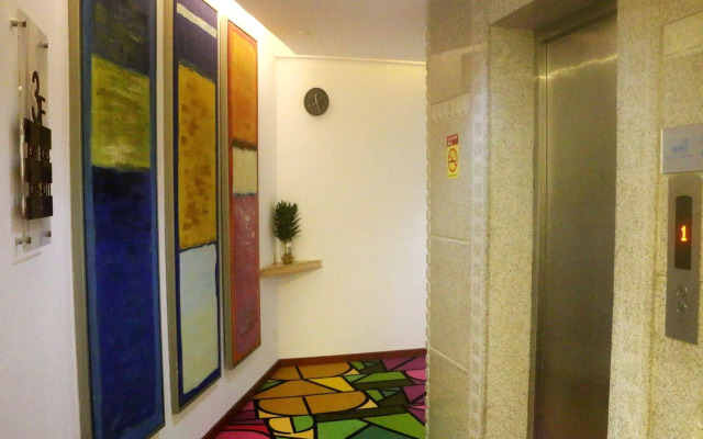Shell Zhuhai Xiangzhou District Gongbei The Crossings Hotel