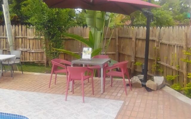 T & D Guest House