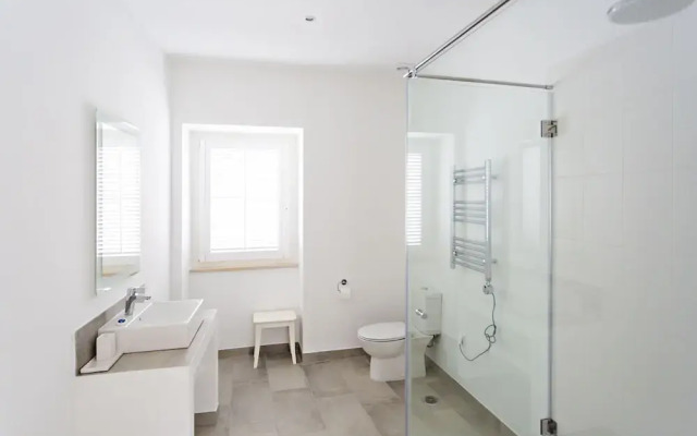 Amarela17 in Tavira With 4 Bedrooms and 4 Bathrooms
