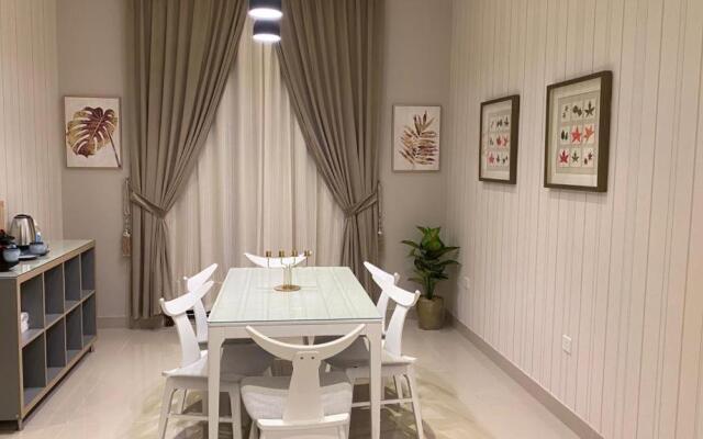 the F residence, Elegant & Luxury