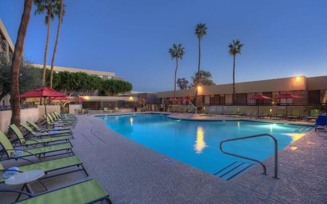 DoubleTree by Hilton Phoenix North