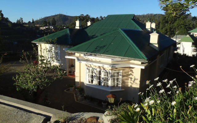 Senani Colonial Holiday Bungalow