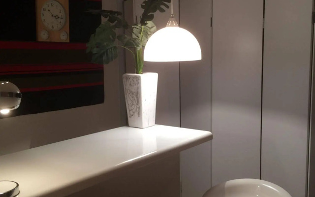 Central Osaka Bed and Breakfast Hostel