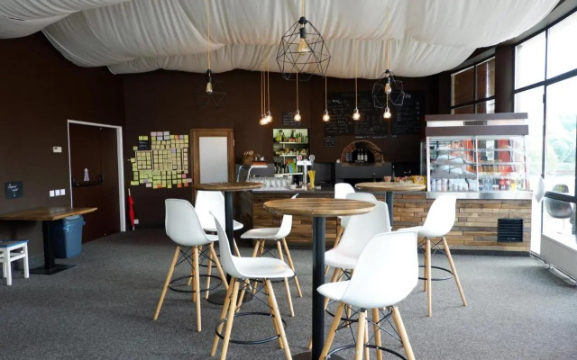 Hostel Bisport Týnec Nad Sazavou