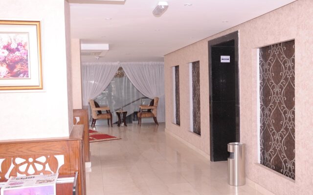 Magic suite Abu Halifa
