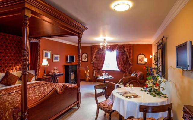 Earls Court House Hotel