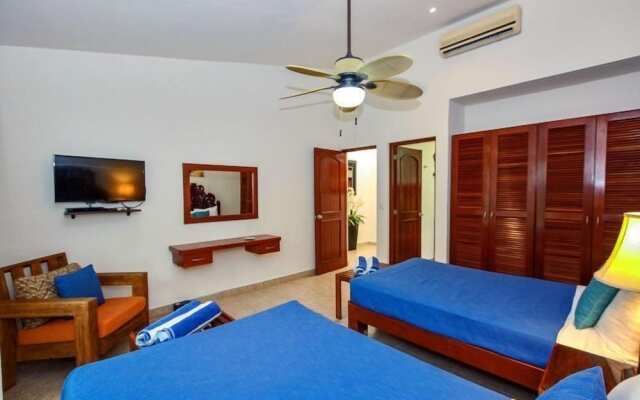 Vista del Mar by NAS