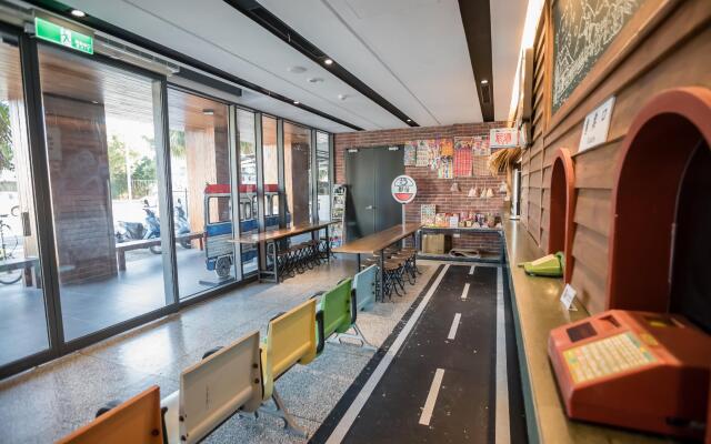 Traveller Inn Tiehua Hotel