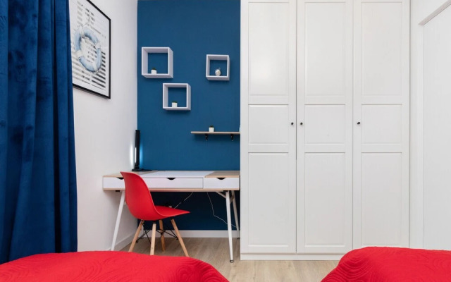 Apartment Redlowo & 2 Bedroom by Renters