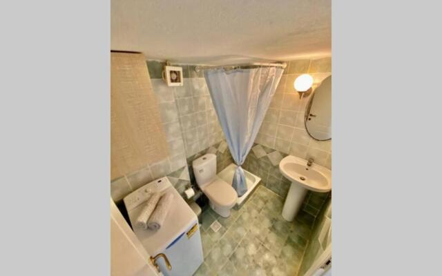 Apartment in Gerakini , 50 meters far from beach