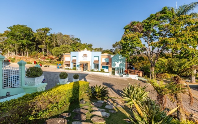 Tauá Resort & Convention Caeté