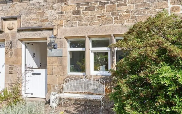 Host Stay Waterleap Cottage