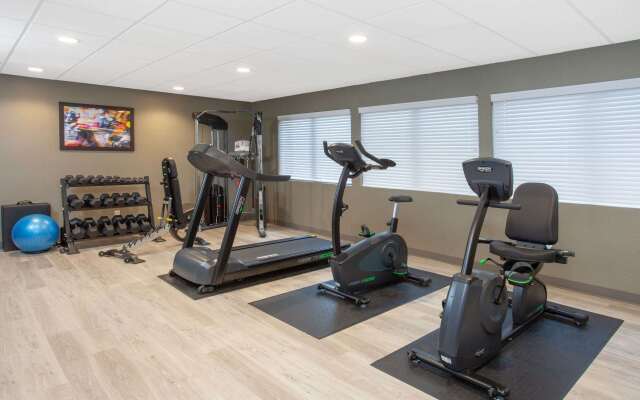 Wyndham Garden Fort Wayne