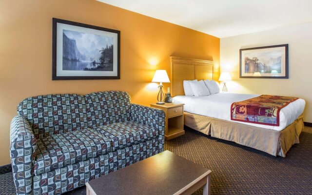Comfort Inn & Suites Glenwood Springs On The River