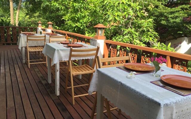 Baan Pasuk Hotel