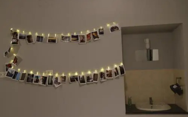 Hostel11 Elliot's Beach