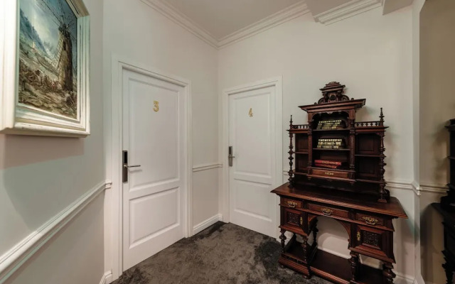 Ateneea Luxury Rooms