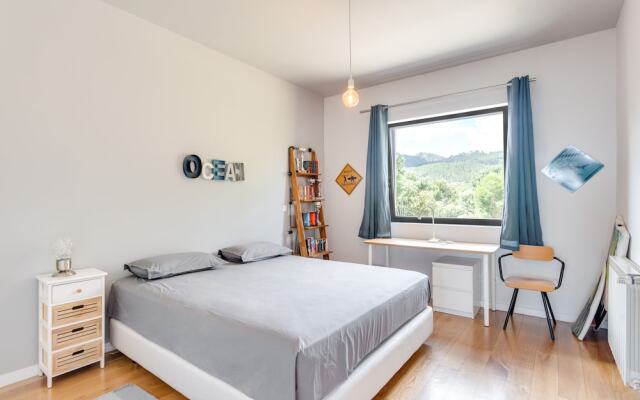 Mountain Guincho Villa by Lisbon-Coast