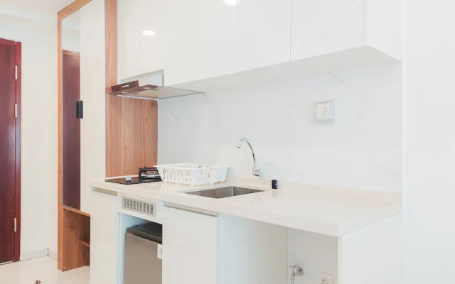 Restful And Homey Studio At Sky House Alam Sutera Apartment