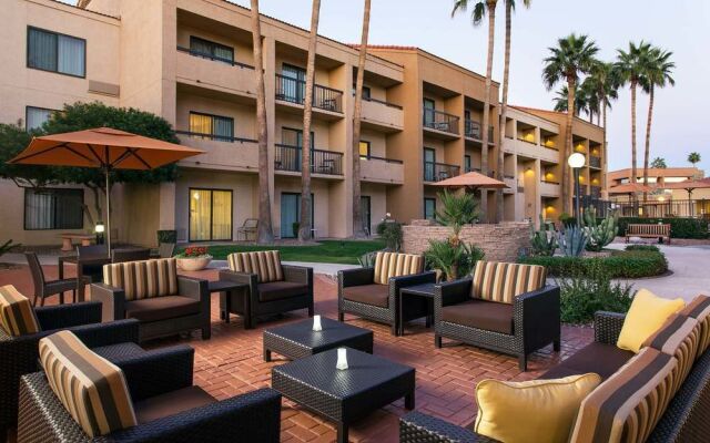 Courtyard Phoenix North
