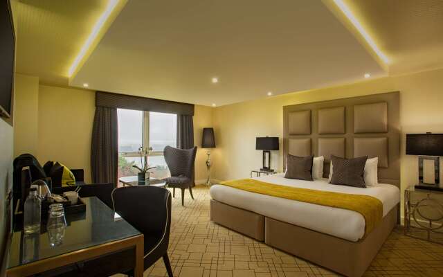 Gleddoch Golf & Spa Resort