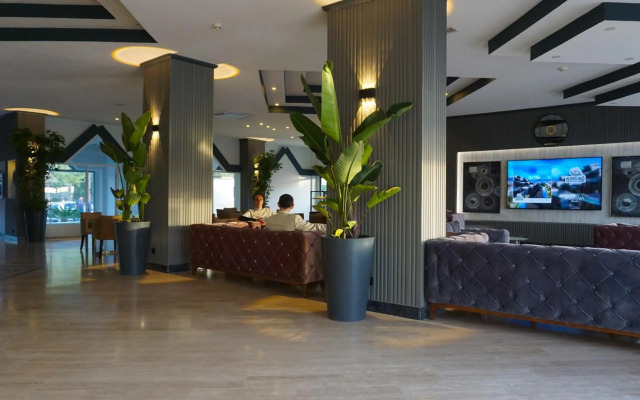 Roseira Beach Resort