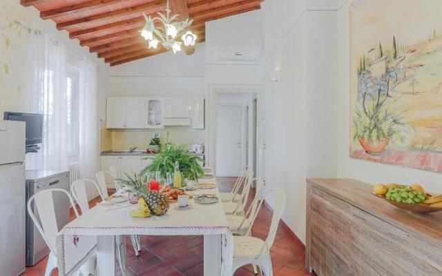 Villa Pongina with private pool