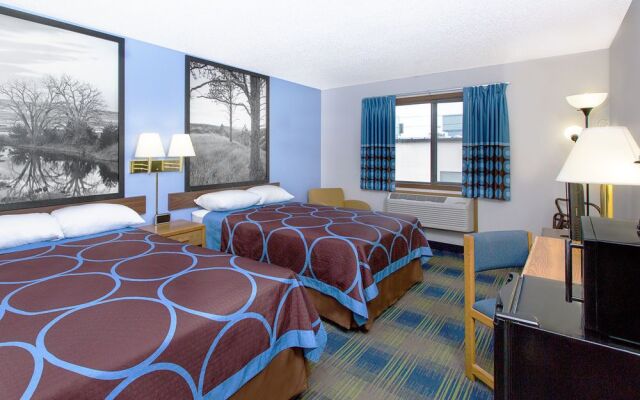 Super 8 by Wyndham Columbus