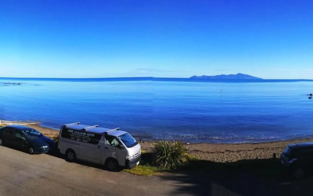 Kapiti Waves Bed & Breakfast