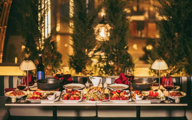 Phoenix Moc Chau Hotel