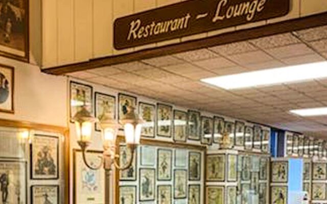 Voyageur Inn and Conference Center