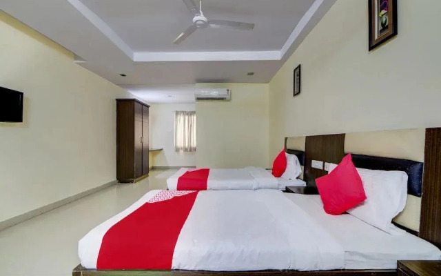 Pradha Grand By OYO Rooms