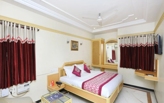 Hotel Sathyam by OYO Rooms