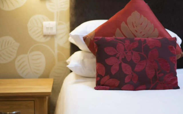 Royal Seven Stars Hotel