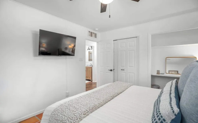 Pecan Retreat-half Mile to Main