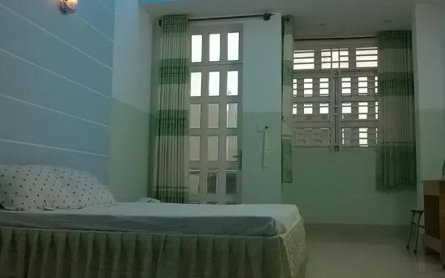 Thien Long Guest House