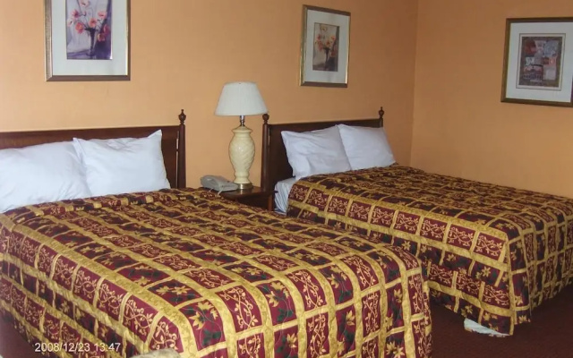 Parkway Inn