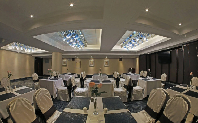 Yarrow Boutique Hotel