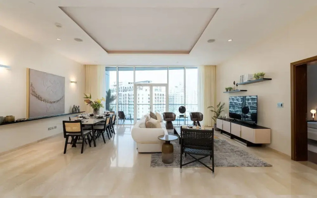 Stunning 3BR at the Palm w Beach Access