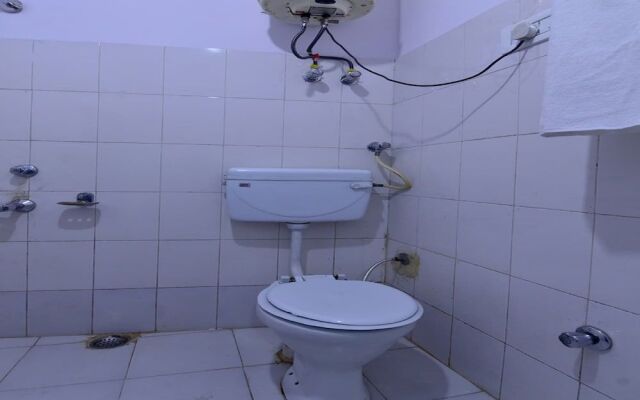 OYO 19152 Silver Face